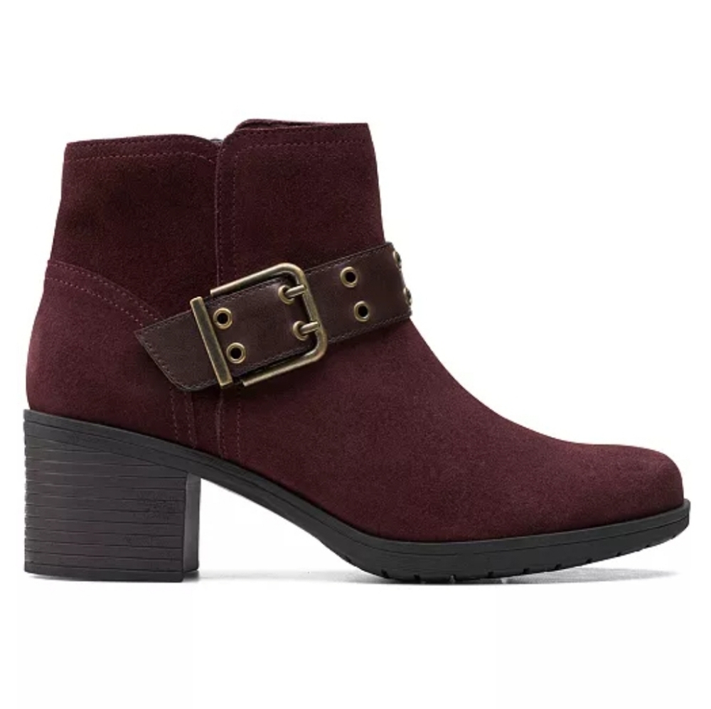 Clarks Hollis Star Boot